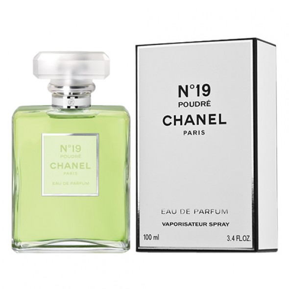 Chanel N° 19 Poudré